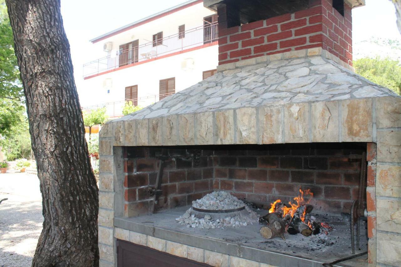 Apartments Popo Starigrad Paklenica Zewnętrze zdjęcie